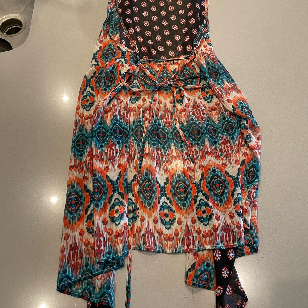 Colorful Patterned Open Front Sheer Vest - Picture 4 of 4